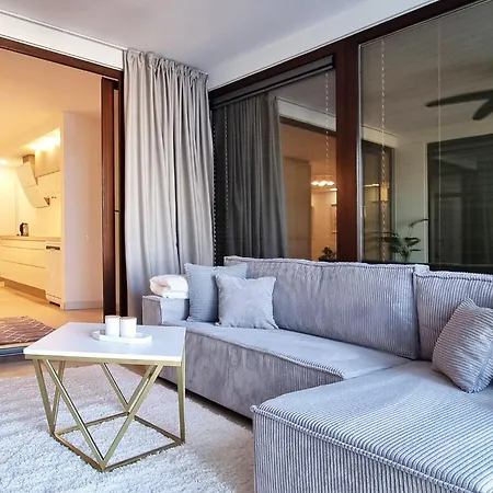 Apartman Na Placu Kaszubskim W Gdyni *