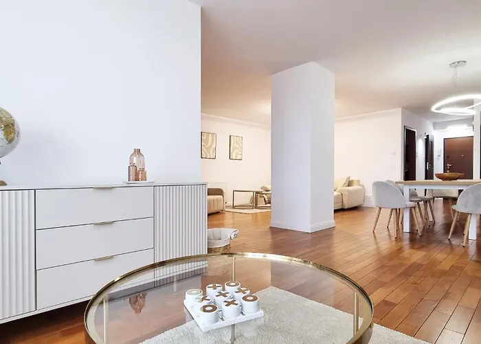 Na Placu Kaszubskim W Gdyni Apartament *